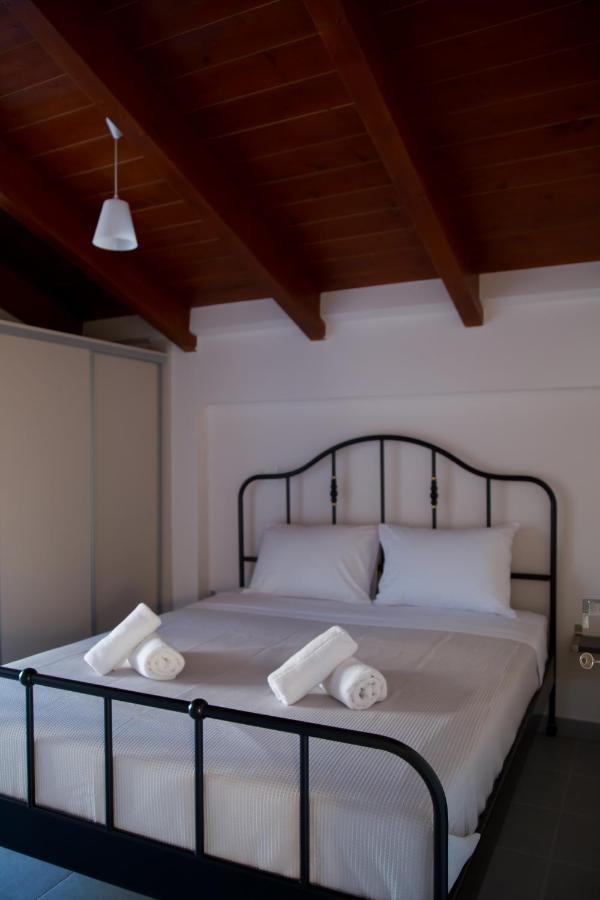 Chrysothemis - Panoramic Sea View Villa Nafplio Bagian luar foto