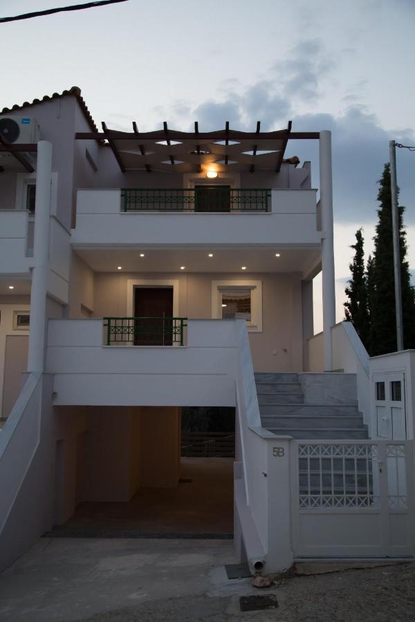 Chrysothemis - Panoramic Sea View Villa Nafplio Bagian luar foto