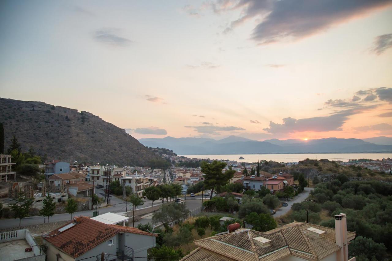 Chrysothemis - Panoramic Sea View Villa Nafplio Bagian luar foto